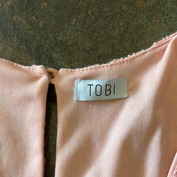 TOBI peach/coral Romper - Size Small/Medium 🌸 - Picture 7 of 10
